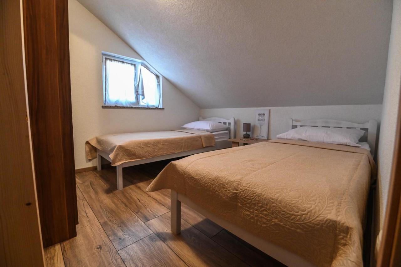 Holiday Home Donji Lepuri Lisicici 外观 照片